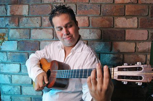 picture of maestro rodriguez 